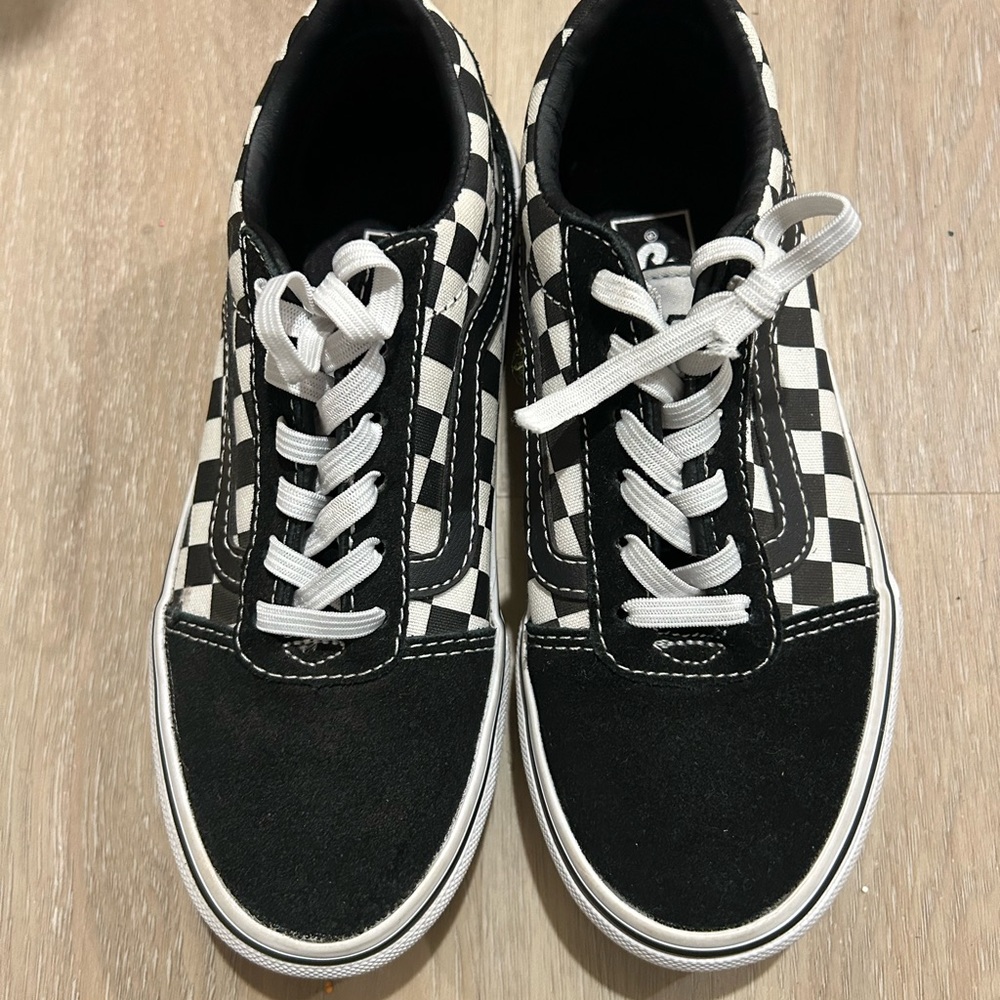 Kids Checkered Black and White Vans
